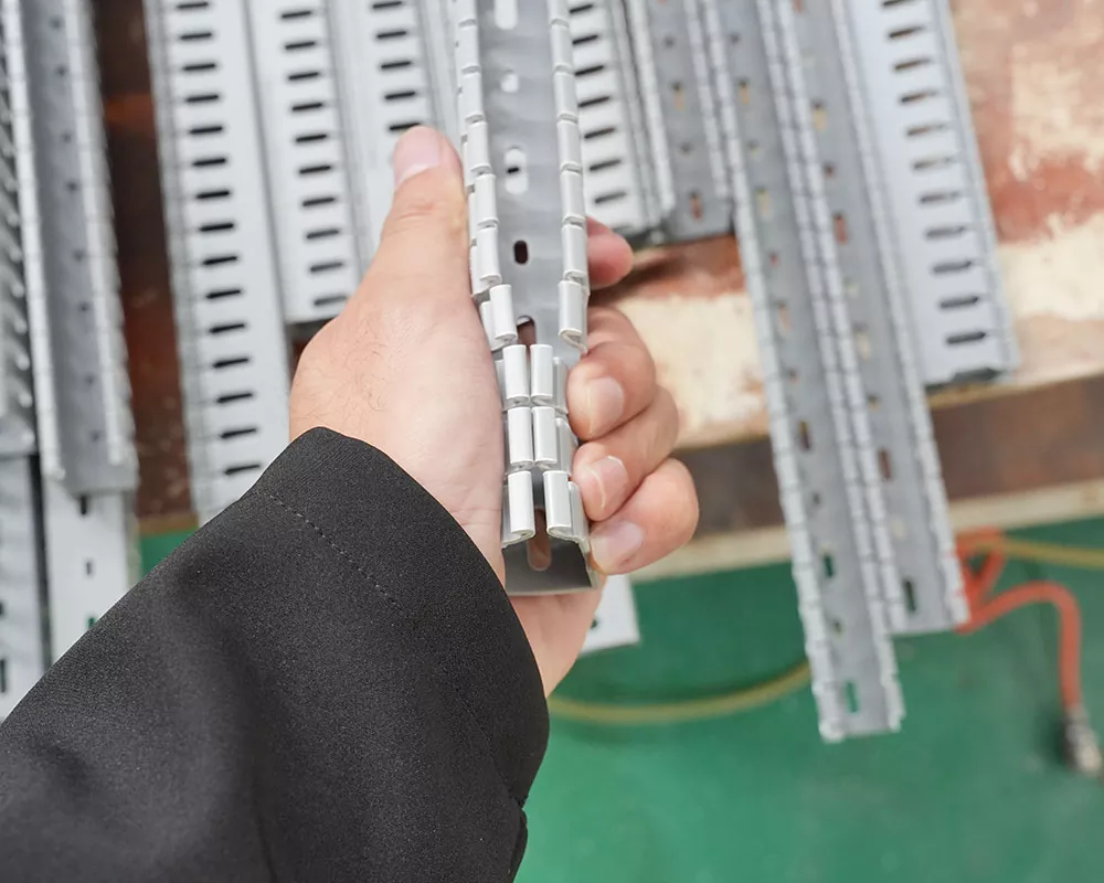 Jak dlouhý je jeden kus PVC plastové trubky?