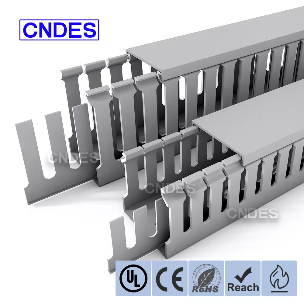 Co jsou kabelové kanály PVC separátoru a jak mohou zlepšit efektivitu vedení kabelů v průmyslových ovládacích panelech
