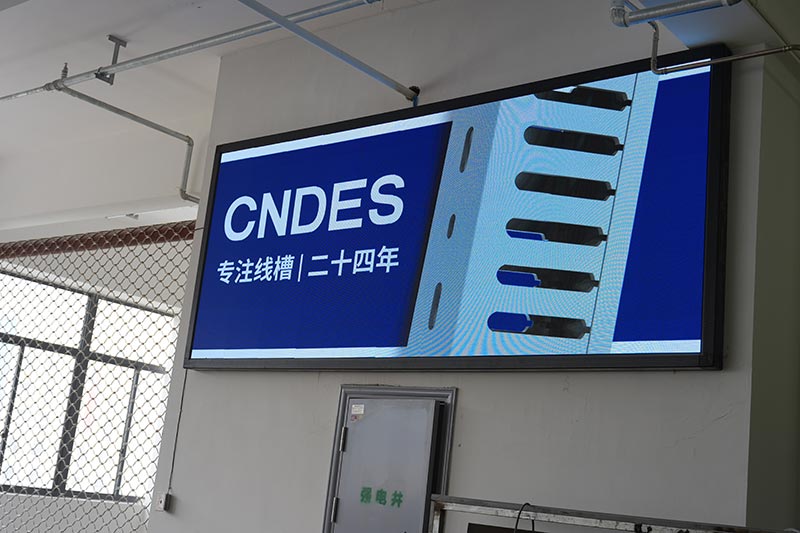 Nový prostor, nový začátek, nové dodávky.