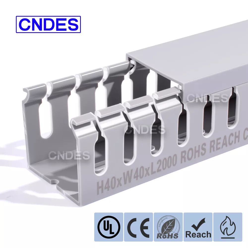 40×40 PVC kabelový kanál s krytem